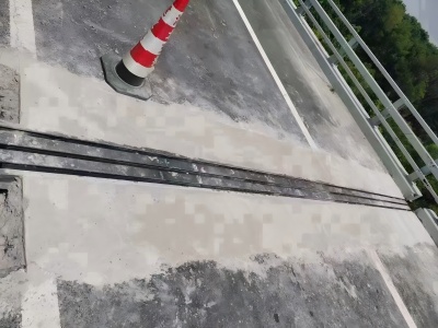 蜀山伸缩缝更换后浇筑材料快速结构修补料速砼的产品特点及施工流程​